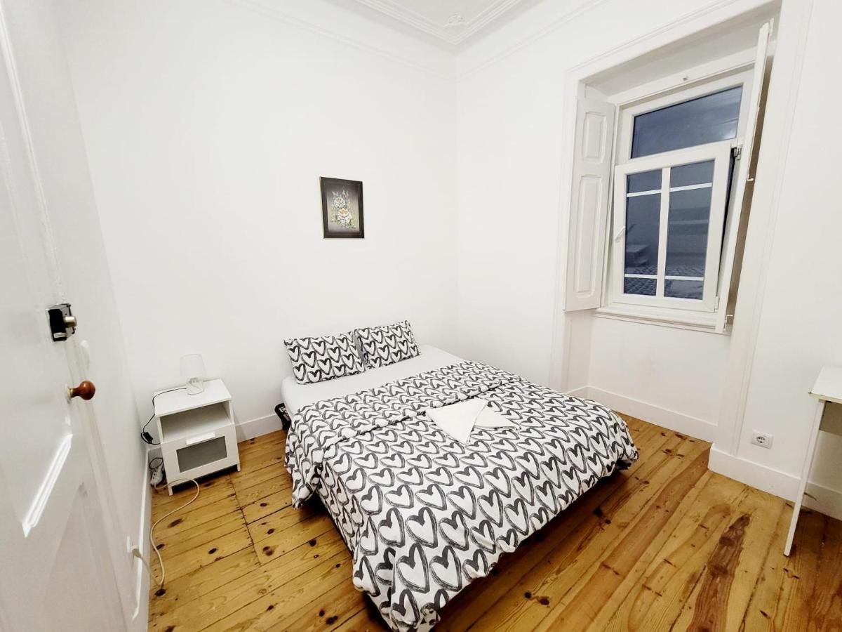 Lisbon Gambori Hostel מראה חיצוני תמונה